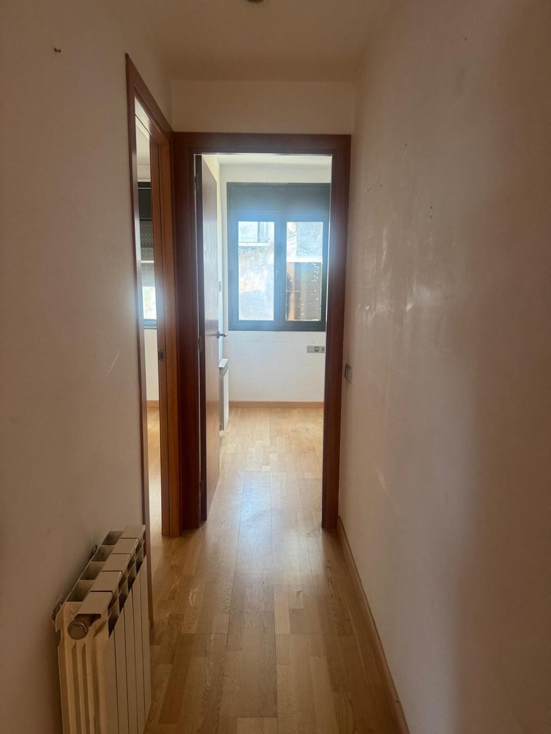 GREAT OPPORTUNITY, 2 bedrooms and 2 bathrooms in a near-new building, exterior-facing and excellently located
